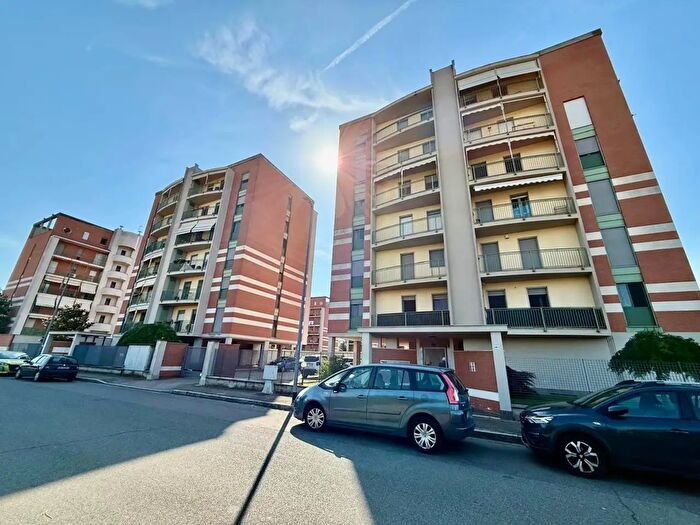 Appartamento trilocale in vendita in Via Galimberti, Alessandria