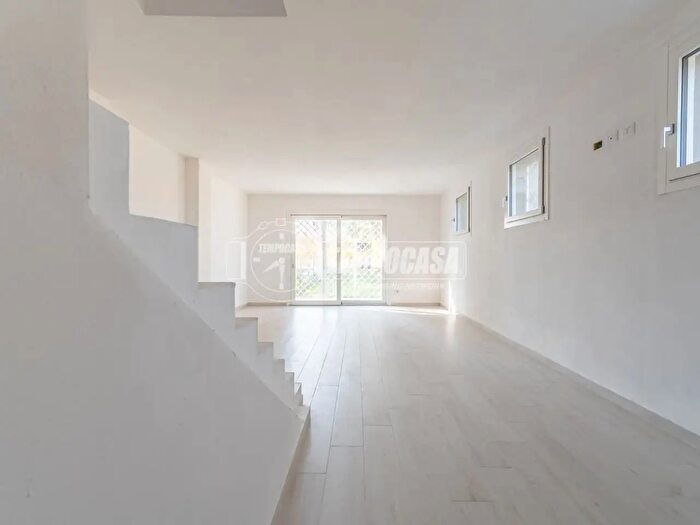 Casa con 6 locali in vendita in Via Corleto, Faenza