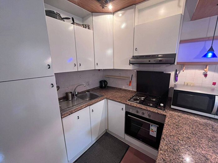 Appartamento con 6 locali in affitto in Elce, Perugia