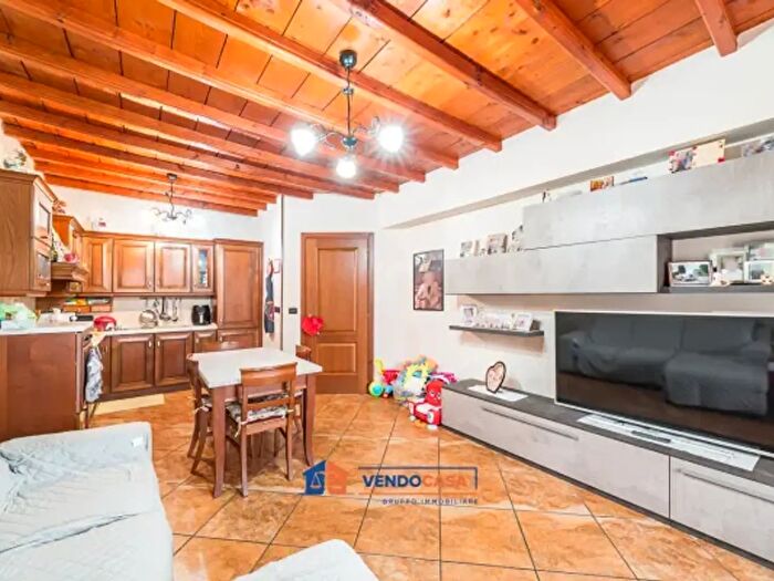 Appartamento trilocale in vendita in Via Torino, Casalgrasso