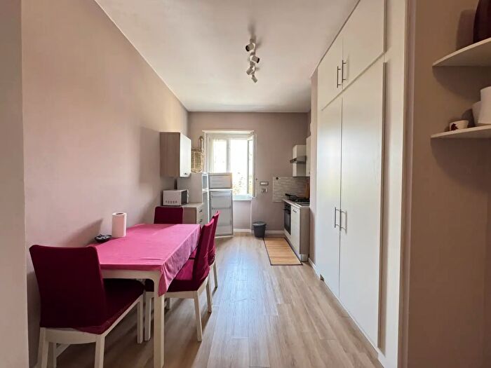 Appartamento bilocale in vendita in Via Mondovì, Torino