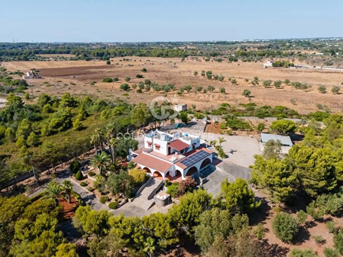 Casa con 7 locali in vendita in Strada Vicinale Monaci, Gallipoli