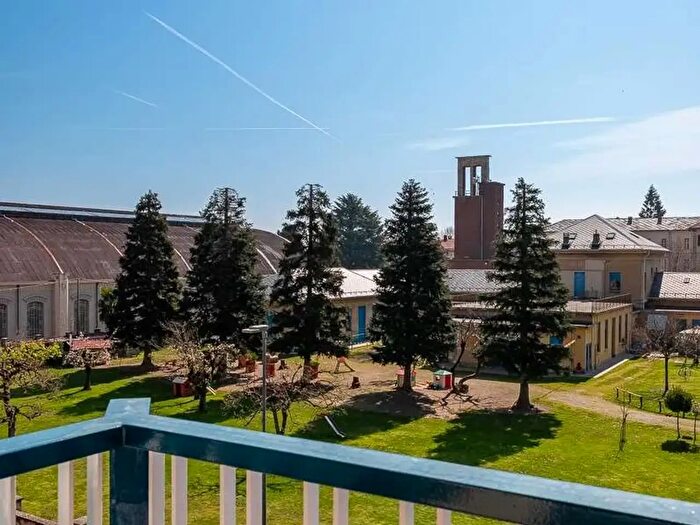 Appartamento con 6 locali in vendita in Pinerolo