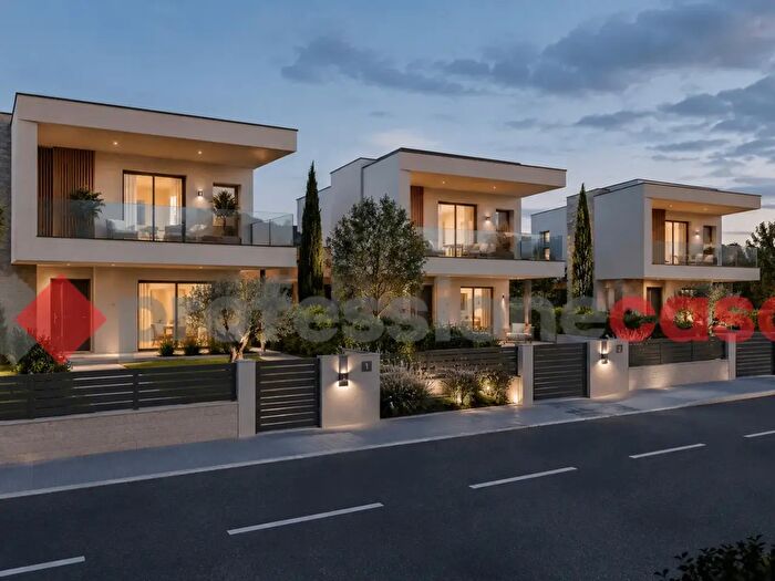 Casa quadrilocale in vendita in Via Albucceto, Anguillara Sabazia
