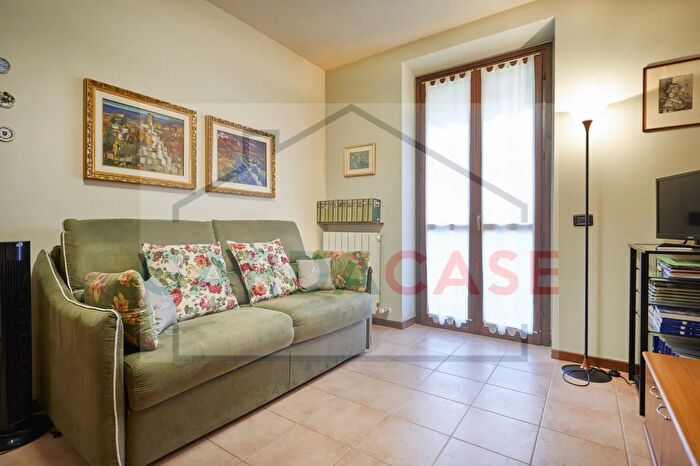 Appartamento bilocale in vendita in Via Tintoretto, Sirmione