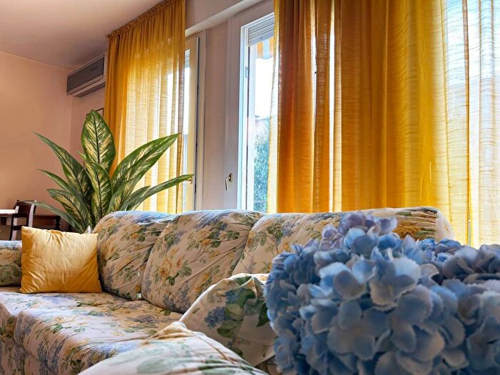 Appartamento con 5 locali in affitto in Prato della Valle Pontecorvo, Padova