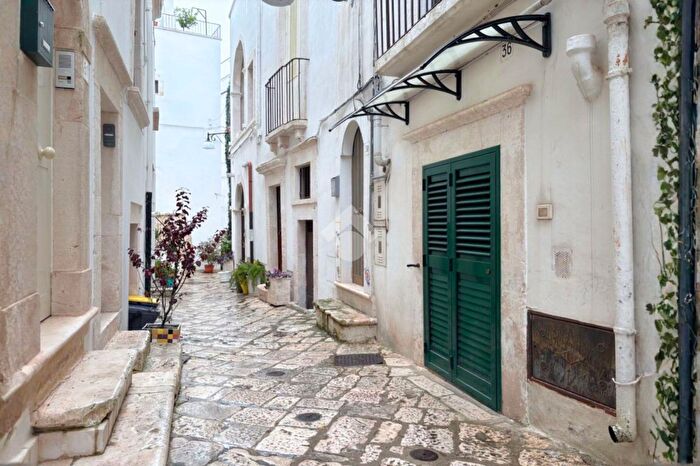 Casa bilocale in vendita in Via Santo Stefano, Putignano