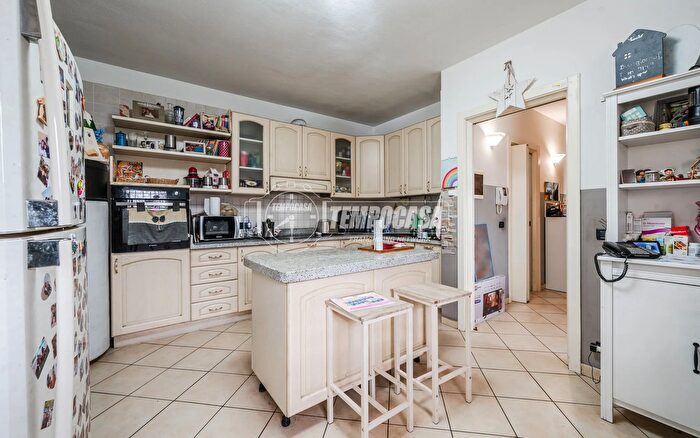 Casa con 7 locali in vendita in Via Guerro di Qua a, Castelvetro Di Modena