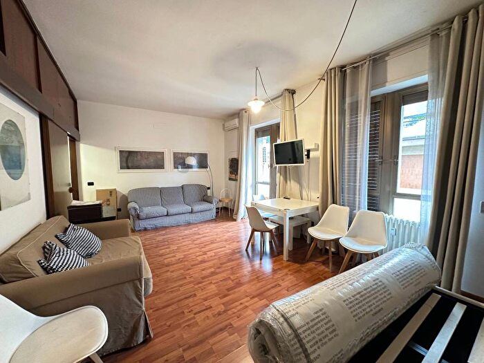 Appartamento monolocale in affitto in Via Louis Pasteur, Pasteur, Milano