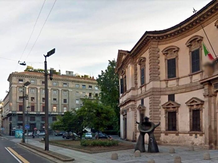 Appartamento monolocale in affitto in Via Senato, Palestro, Milano