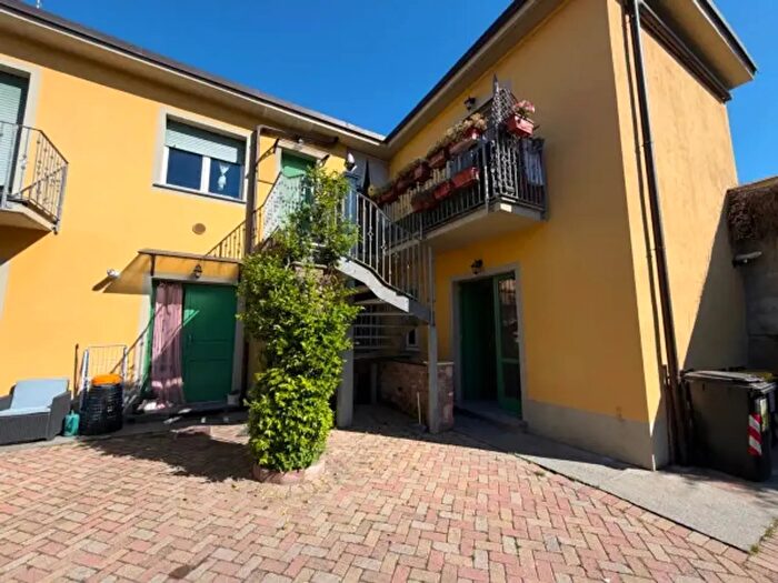 Appartamento trilocale in affitto in Vicolo Pietro Micca, Gassino Torinese
