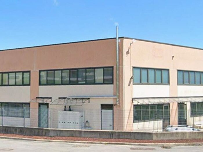 Casa in affitto in Via Erminio Macario, Centro, Piasco