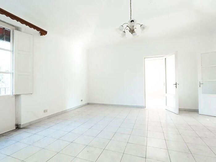 Appartamento trilocale in vendita in Via Etna, San Giovanni La Punta