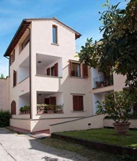 Appartamento bilocale in affitto in Via del Ponte alle Riffe, Le Cure, Firenze