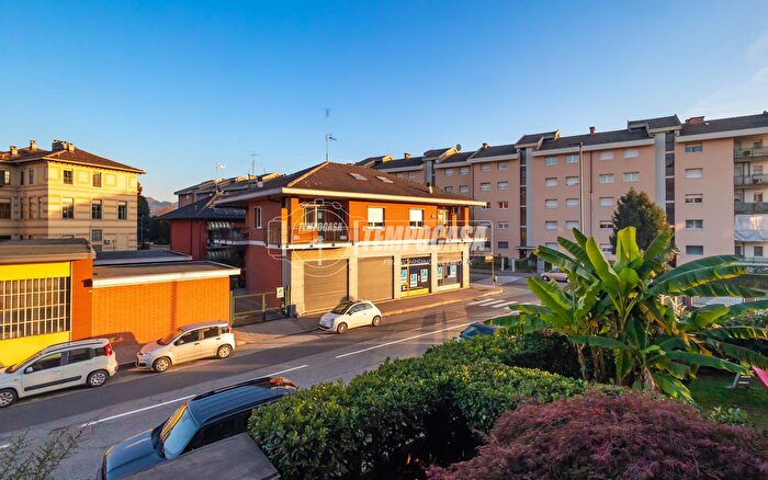 Case in Vendita e in Affitto - 3