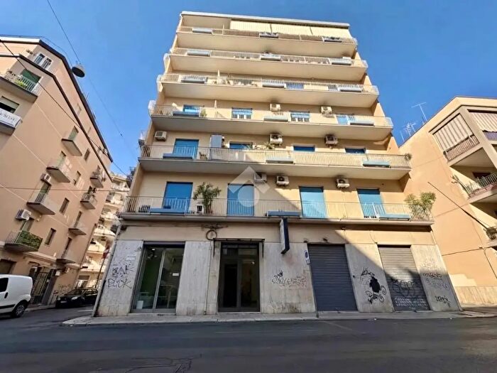 Appartamento bilocale in affitto in Via Vittorio Emanuele Orlando, Catania