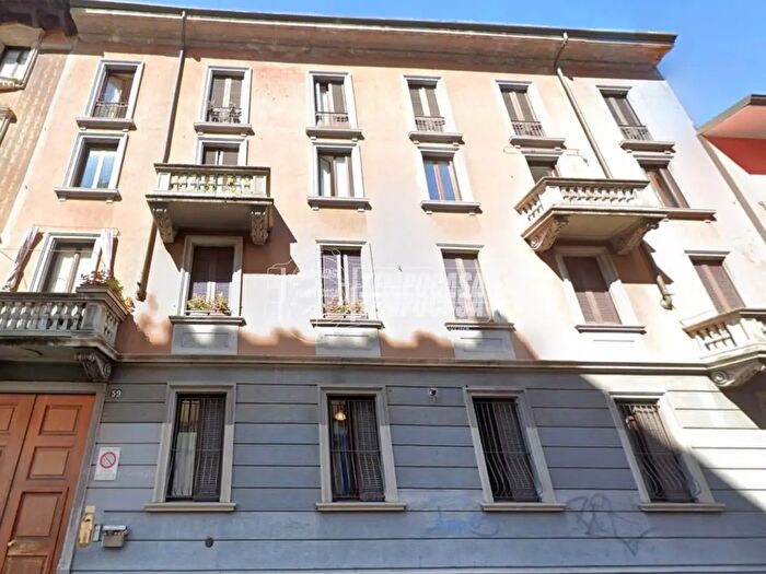 Case in Vendita e in Affitto - 2
