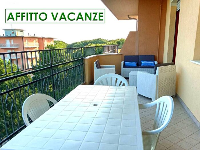 Appartamento bilocale in affitto in Viale Parigi, Zadina Parco di Ponente, Cesenatico