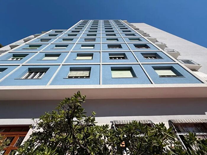 Appartamento trilocale in vendita in Via dei Giacinti, Trieste