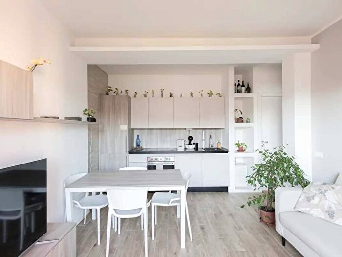 Appartamento bilocale in affitto in Via Giovanni Ambrogio de Predis, Certosa, Milano