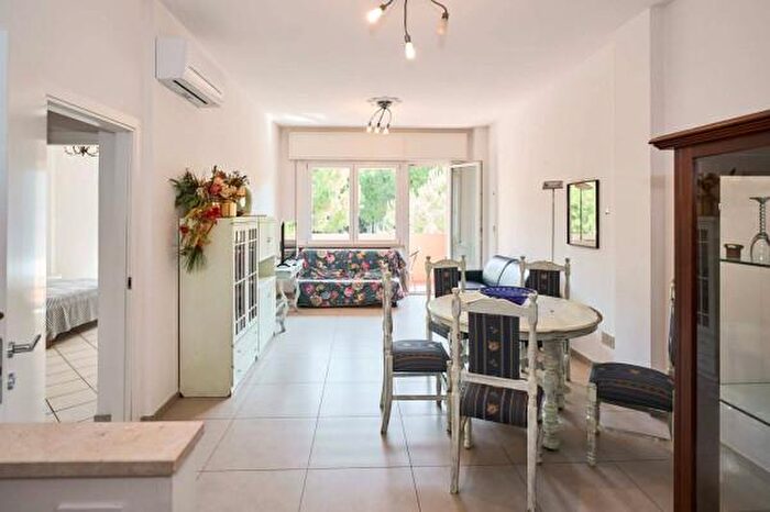 Appartamento trilocale in affitto in Viale Francesco Rismondo, Cervia