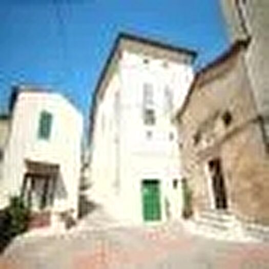 Appartamento in vendita in Via Montecavallo Toffia Ri Italia, Toffia