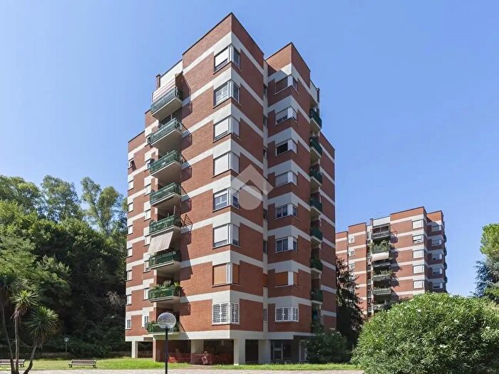 Appartamento con 5 locali in vendita in Via del Tintoretto, Roma