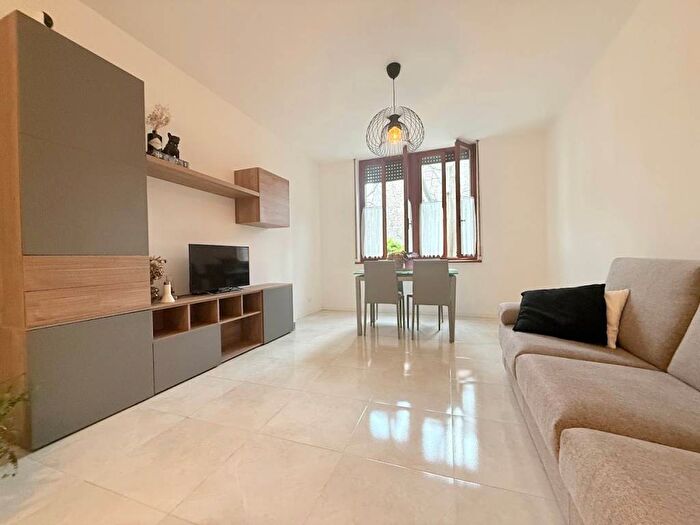 Appartamento quadrilocale in affitto in Via della Galleria, San Vito Campi Elisi, Trieste