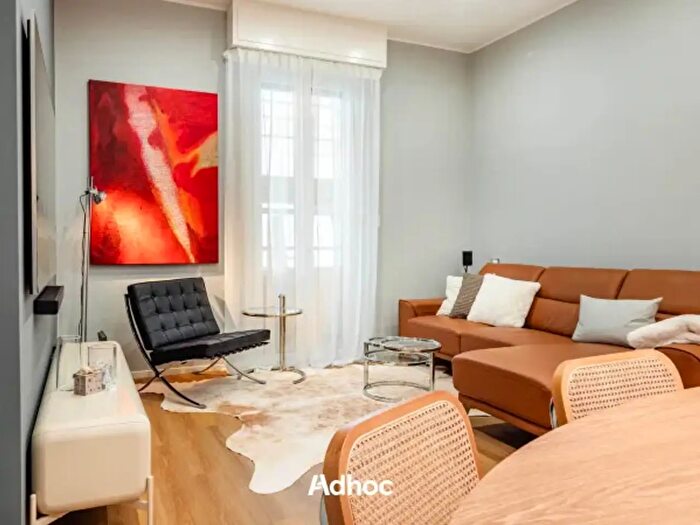 Appartamento trilocale in vendita in Via Rodolfo Mondolfo, Senigallia