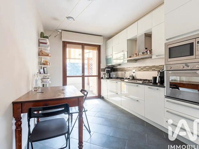 Appartamento trilocale in vendita in Via Galileo Galilei, Prato