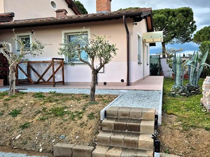 Casa quadrilocale in affitto in Cerreto Guidi