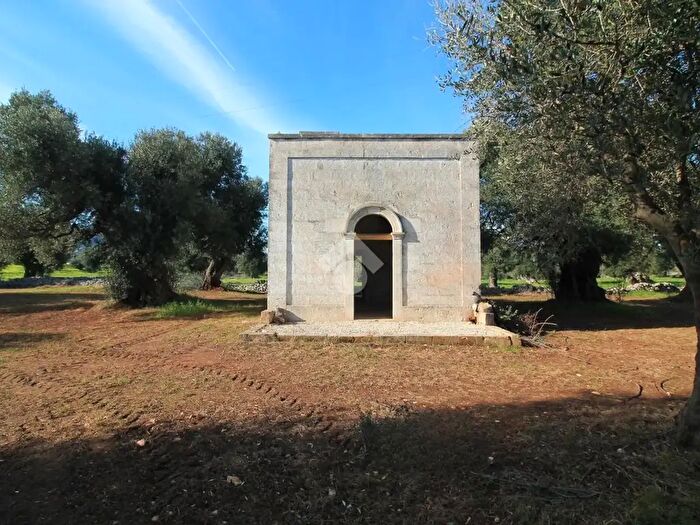 Casa monolocale in vendita in Ostuni