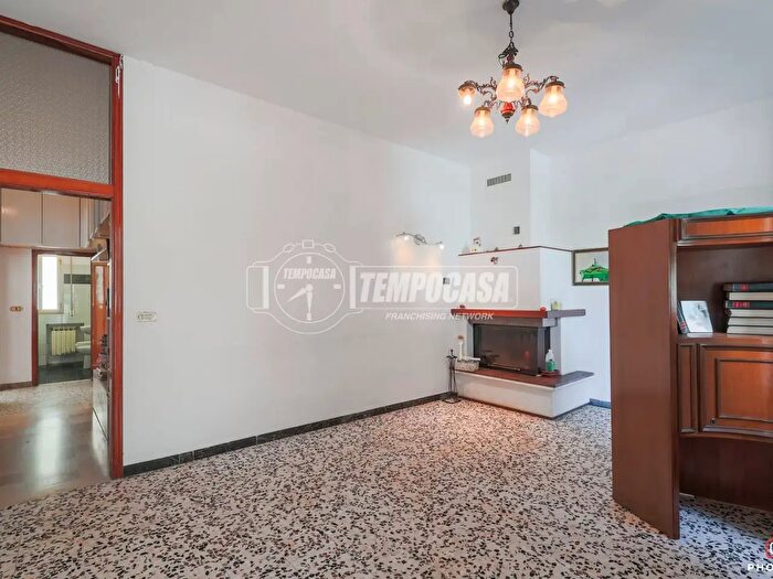 Appartamento con 5 locali in vendita in Via Anita Garibaldi, Cattolica