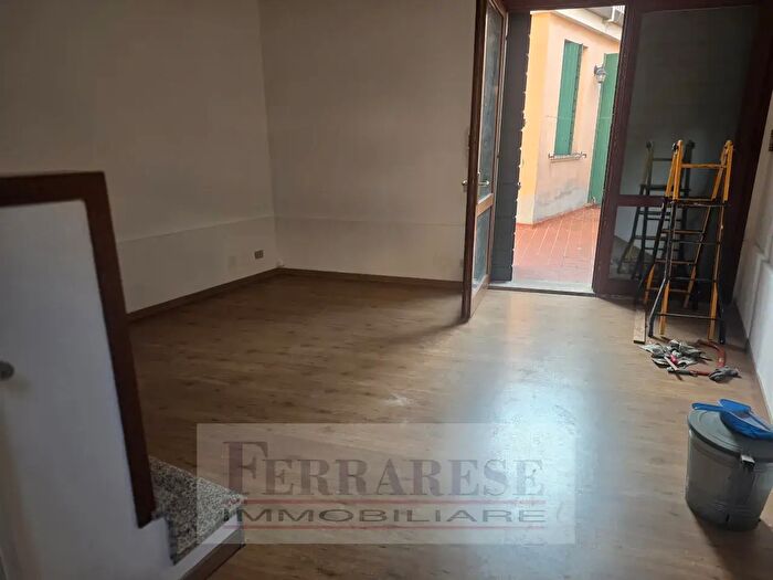 Casa quadrilocale in affitto in Via San Marco, Padova