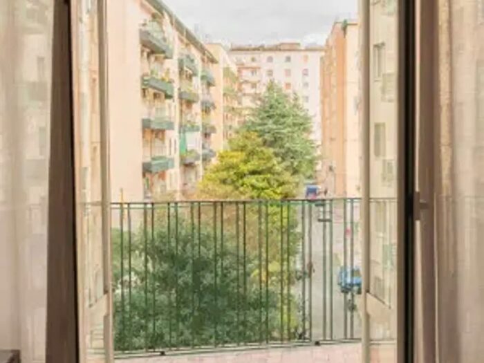 Appartamento quadrilocale in vendita in Viale di Augusto, Napoli