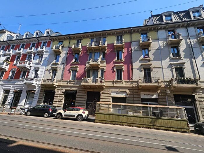 Appartamento monolocale in affitto in Via Luigi Porro Lambertenghi, Isola, Milano
