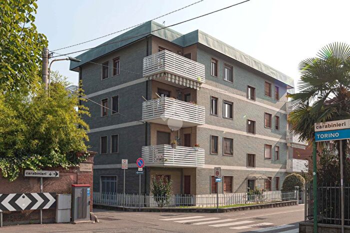 Appartamento quadrilocale in vendita in Via Elio Ferrari, Cirie