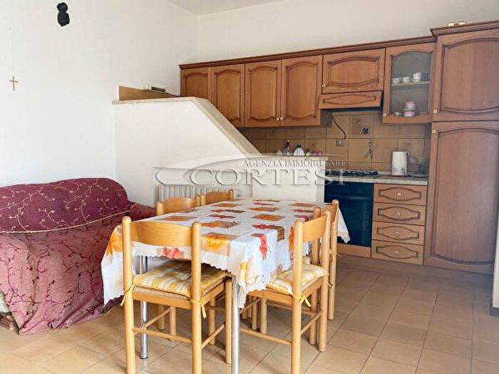 Appartamento con 5 locali in vendita in Terre Roveresche