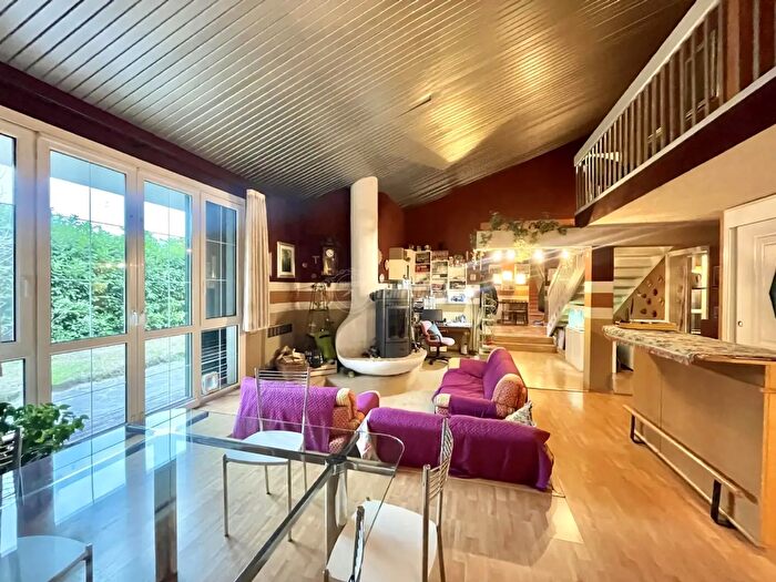 Casa con 6 locali in vendita in Via Giuseppe Ungaretti Reggio Emilia, Reggio Emilia