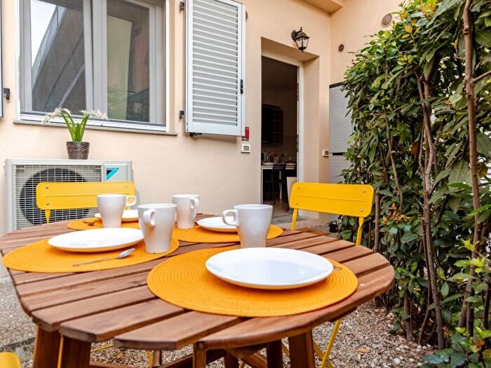 Appartamento bilocale in affitto in Via Antonio Squarcialupi, Porta al Prato San Jacopino, Firenze