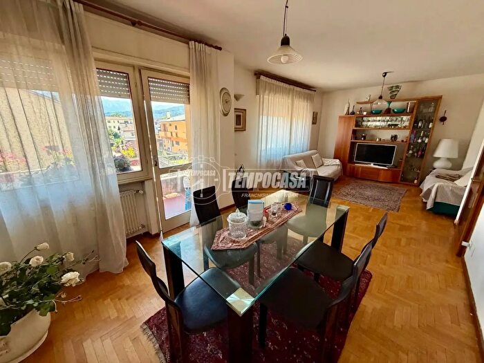 Appartamento con 5 locali in vendita in Via Nongole, Belluno
