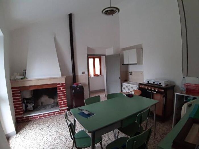 Casa quadrilocale in vendita in Via del Poggio, Casciana Terme Lari