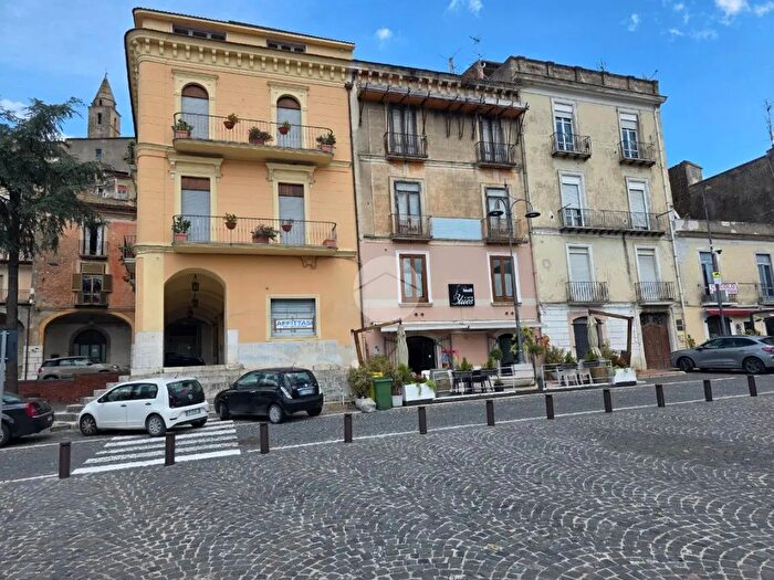 Case in Vendita e in Affitto - 3