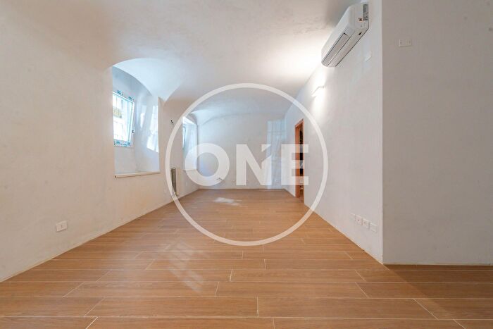 Appartamento trilocale in vendita in Via Prenestina, Roma