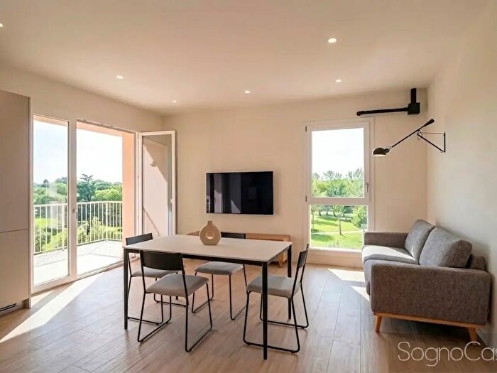 Appartamento bilocale in vendita in Via Emilia, Firenze