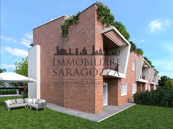 Casa con 7 locali in vendita in Via Carlo Jussi, San Lazzaro Di Savena