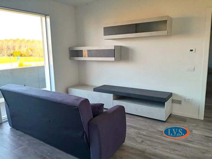 Appartamento trilocale in vendita in Via d Cattaneo, Montegalda