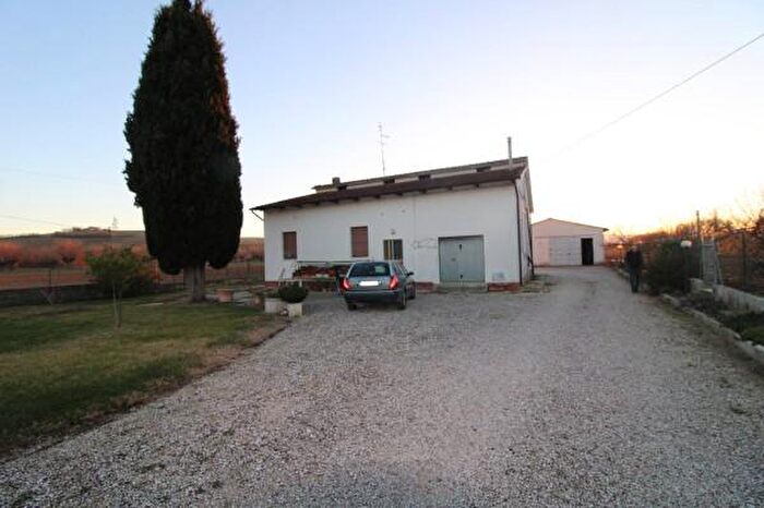 Casa con 5 locali in vendita in Via Piandelmedico, Jesi