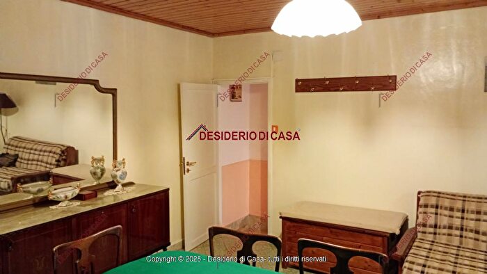 Casa con 5 locali in vendita in Piazza Zafferana Caccamo Pa Italia, Caccamo