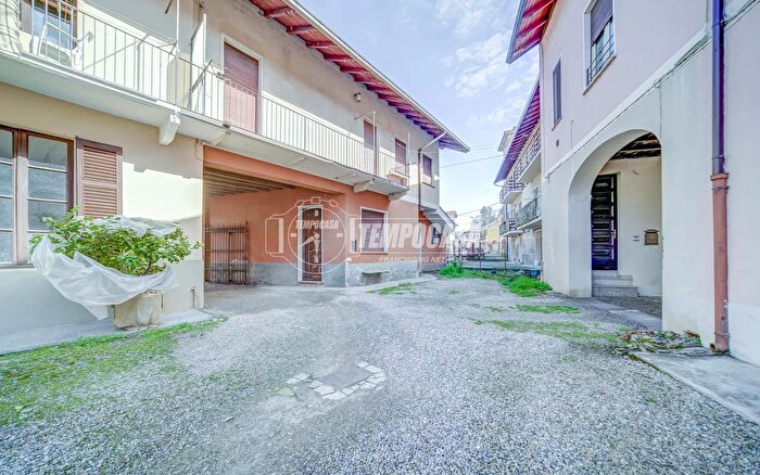 Casa trilocale in vendita in Via Eugenio Villoresi, Turbigo